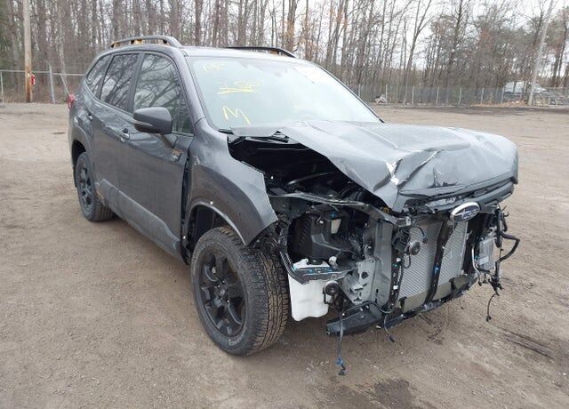 2024 SUBARU Forester