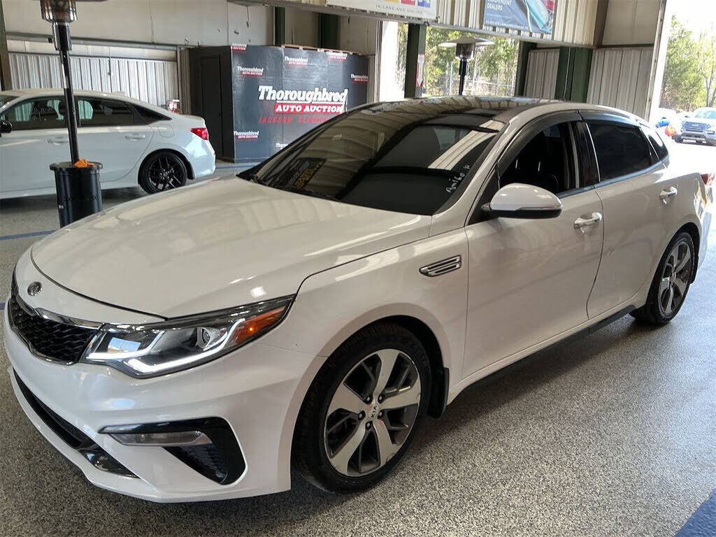 2019 KIA Optima