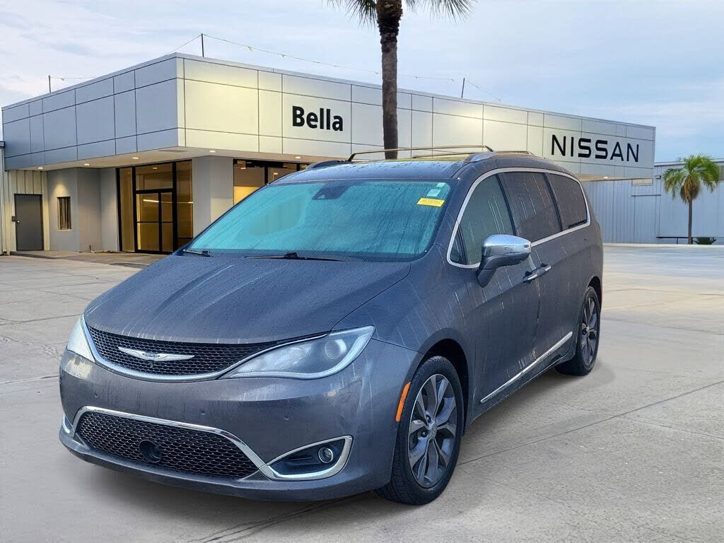 2019 CHRYSLER Pacifica