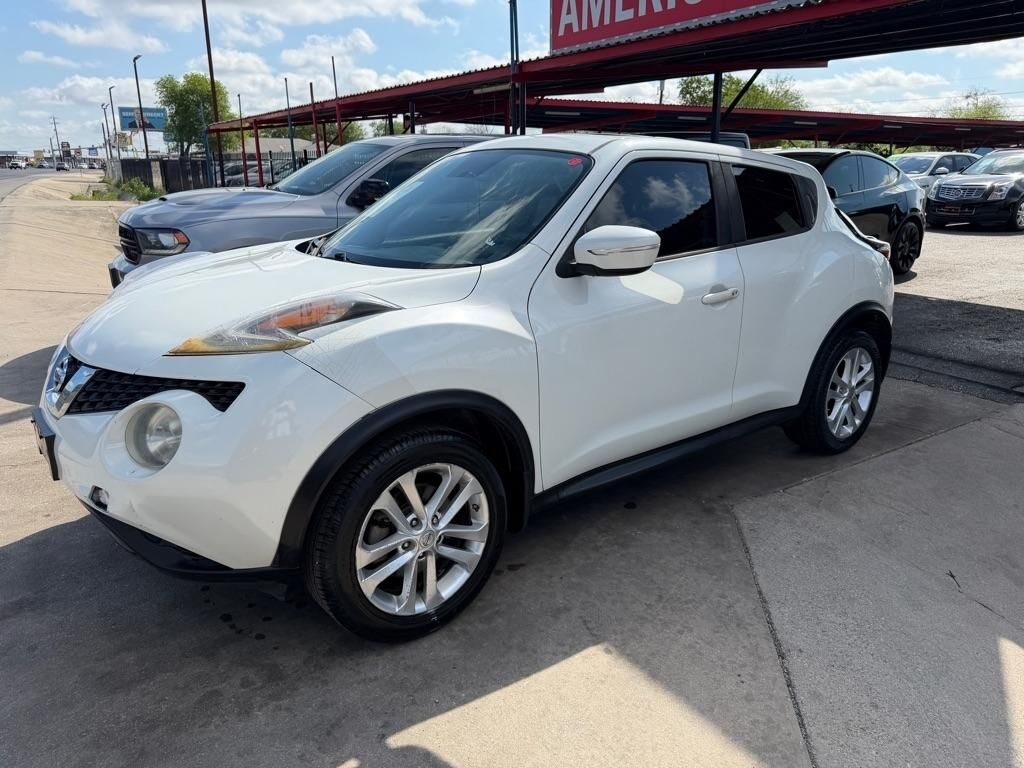 2016 NISSAN Juke