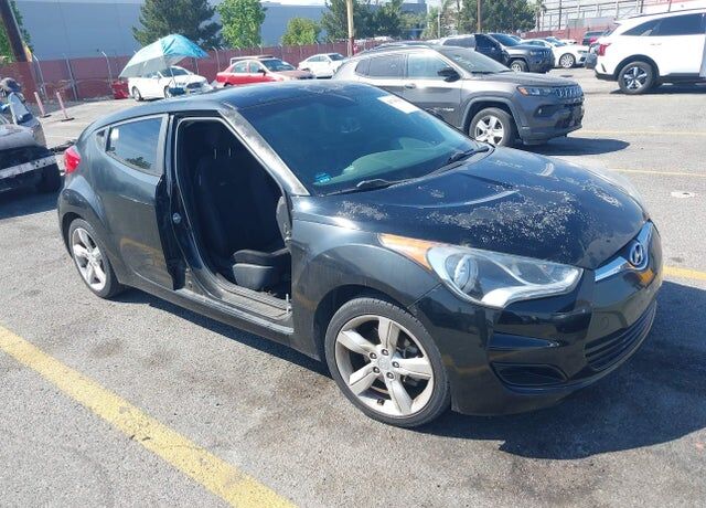 2015 HYUNDAI Veloster