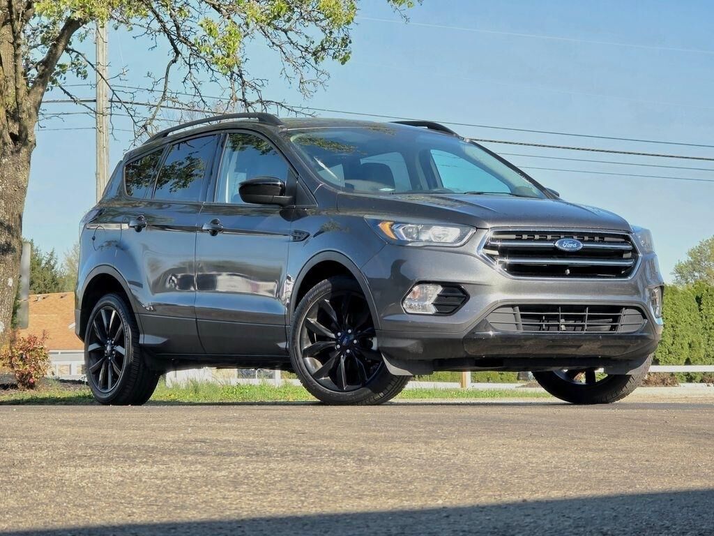2017 FORD Escape