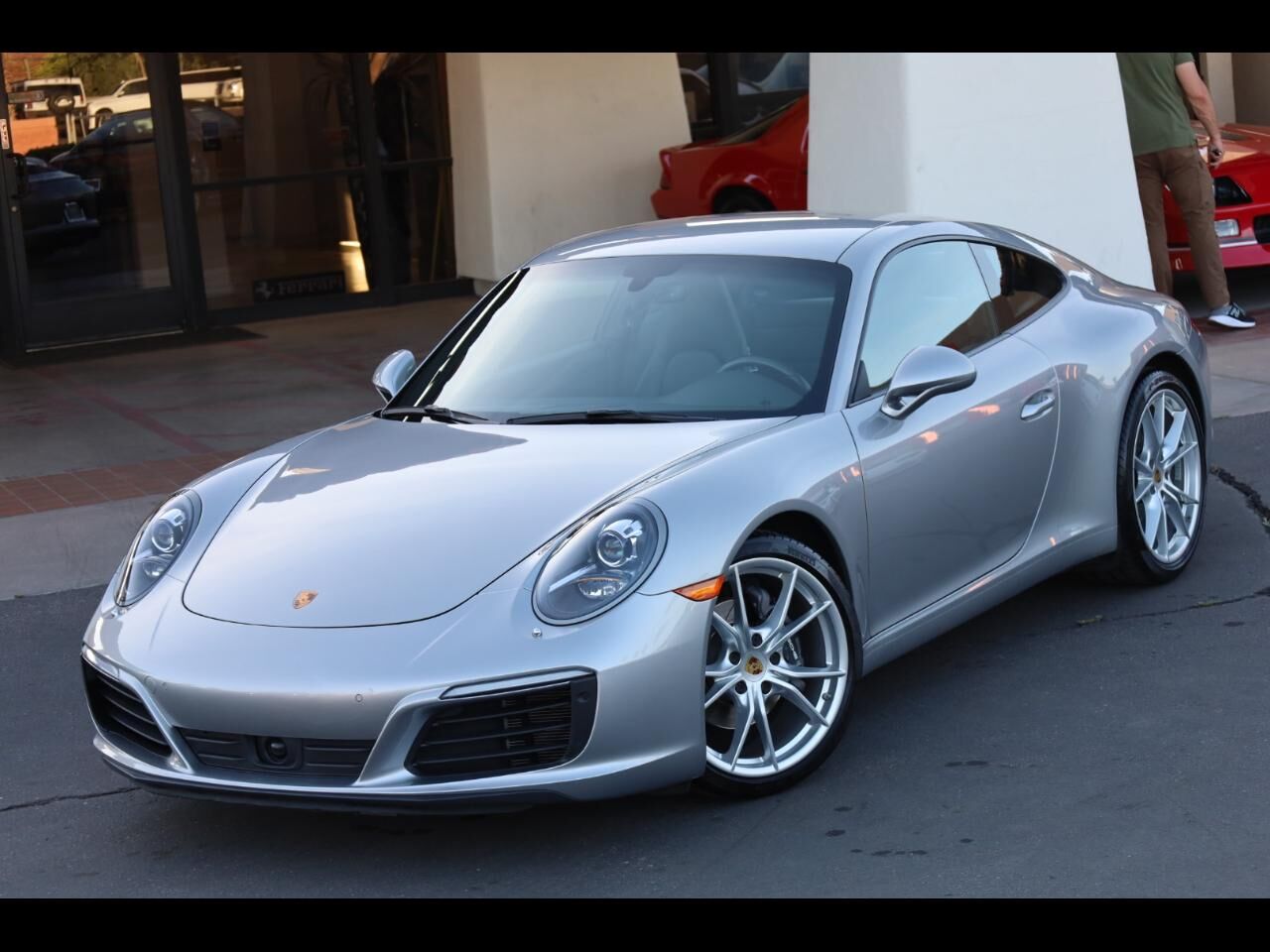 2017 PORSCHE 911