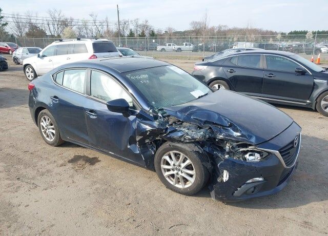 2016 MAZDA Mazda3