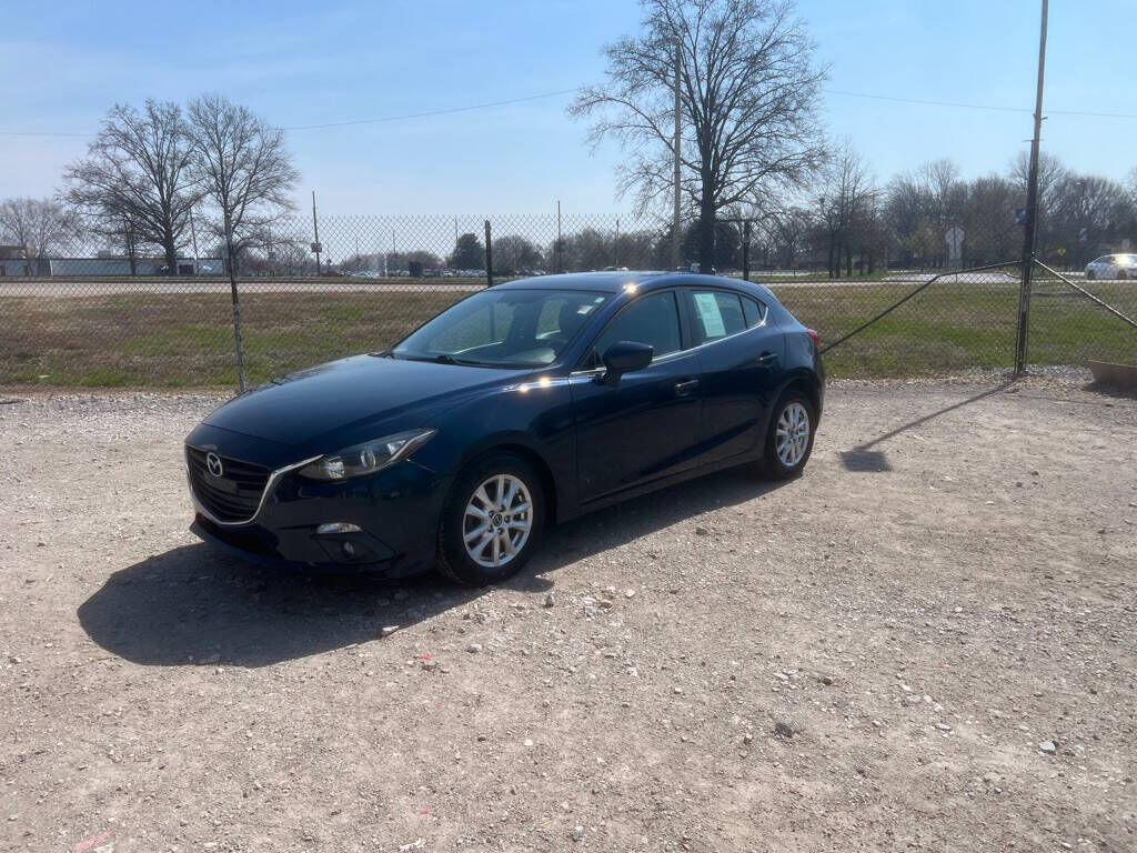 2015 MAZDA Mazda3