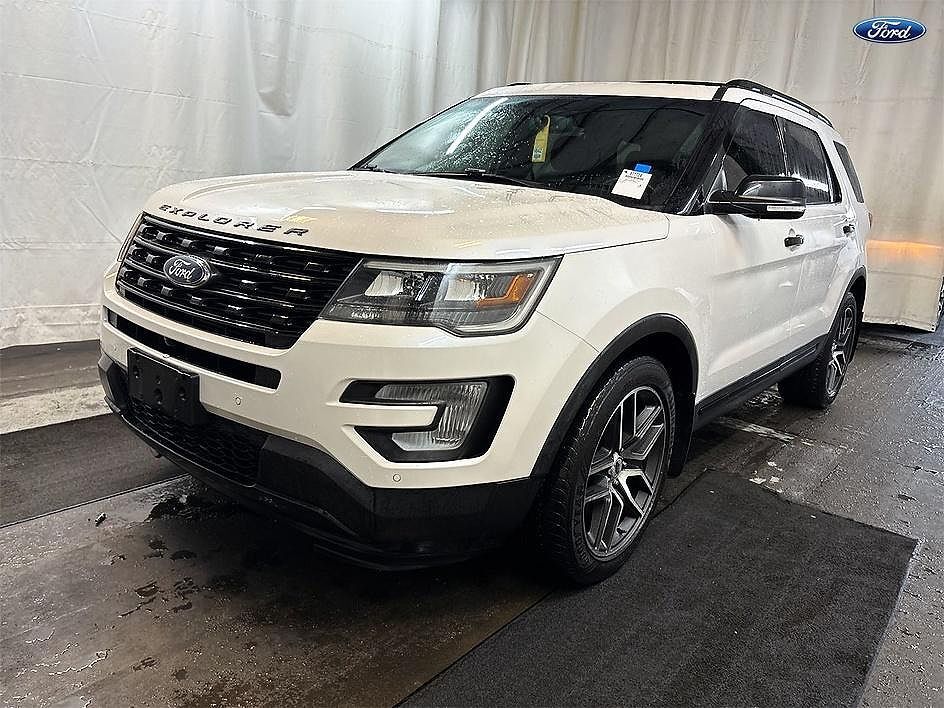 2017 FORD Explorer