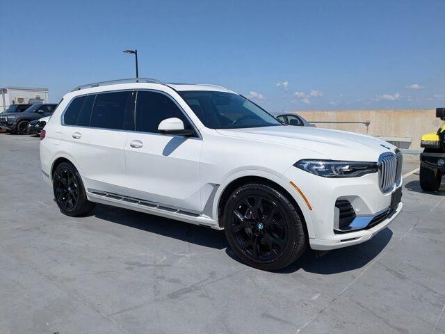 2020 BMW X7