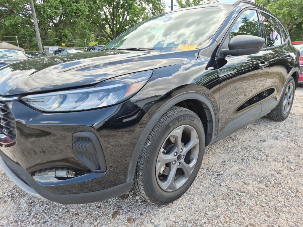2025 FORD Escape
