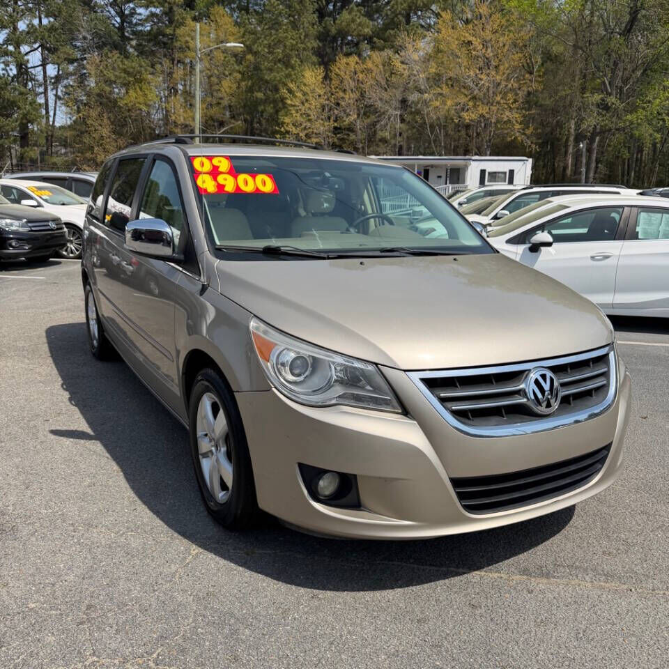 2009 VOLKSWAGEN Routan