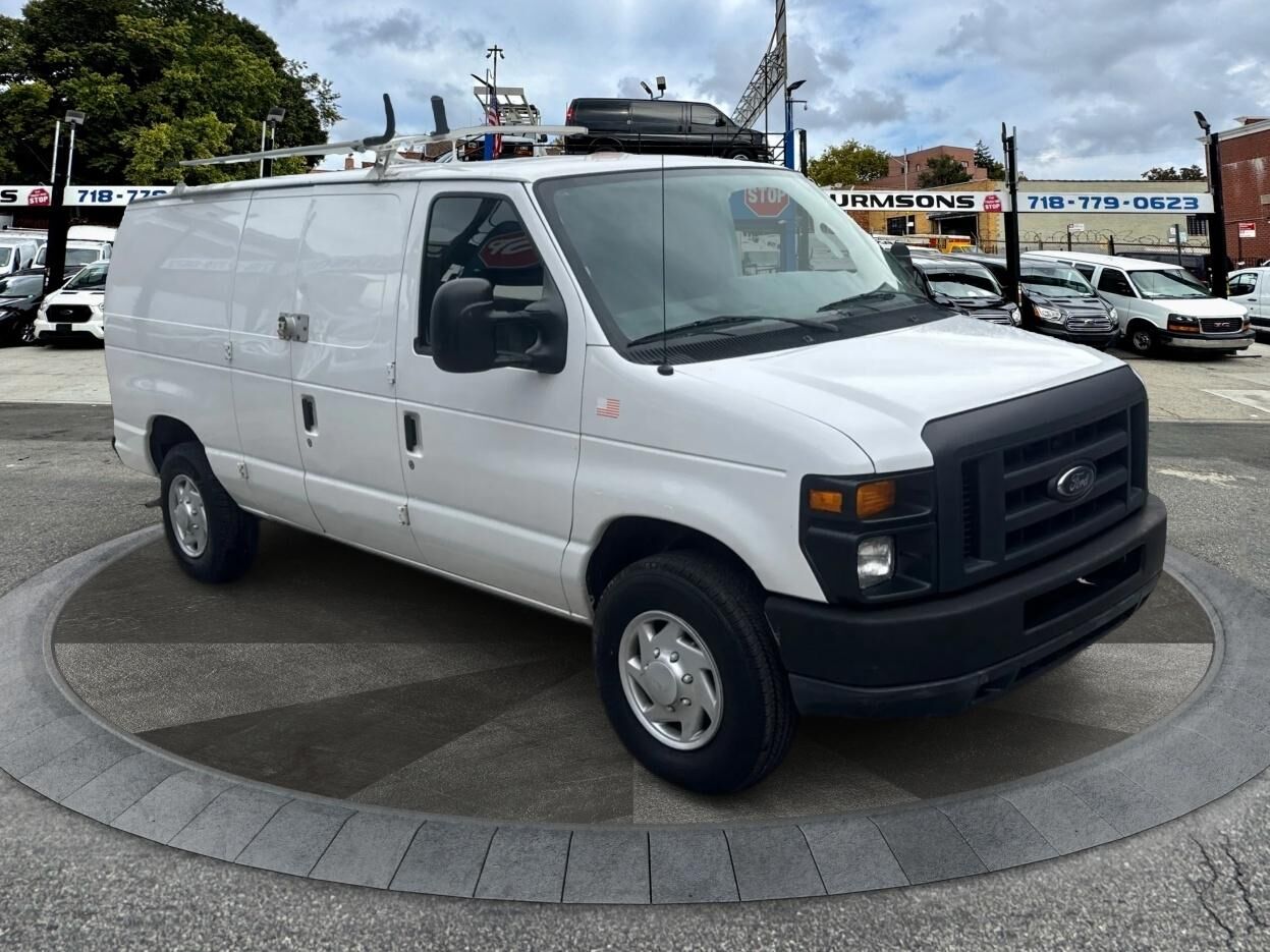 2013 FORD E-250