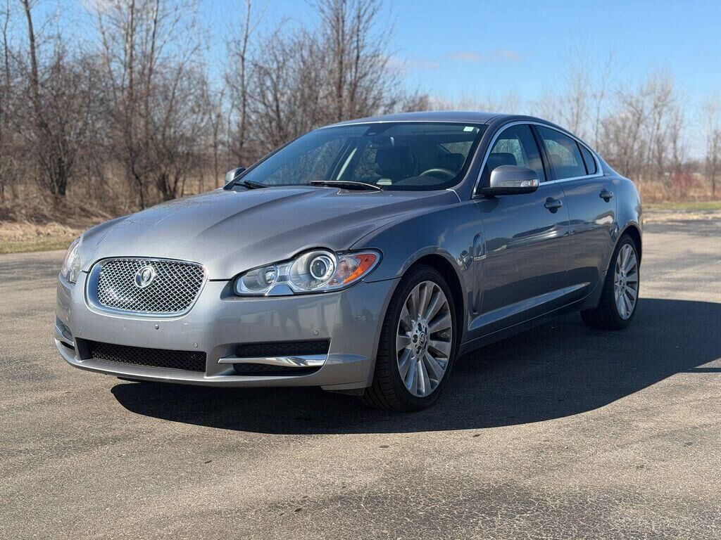 2009 JAGUAR XF