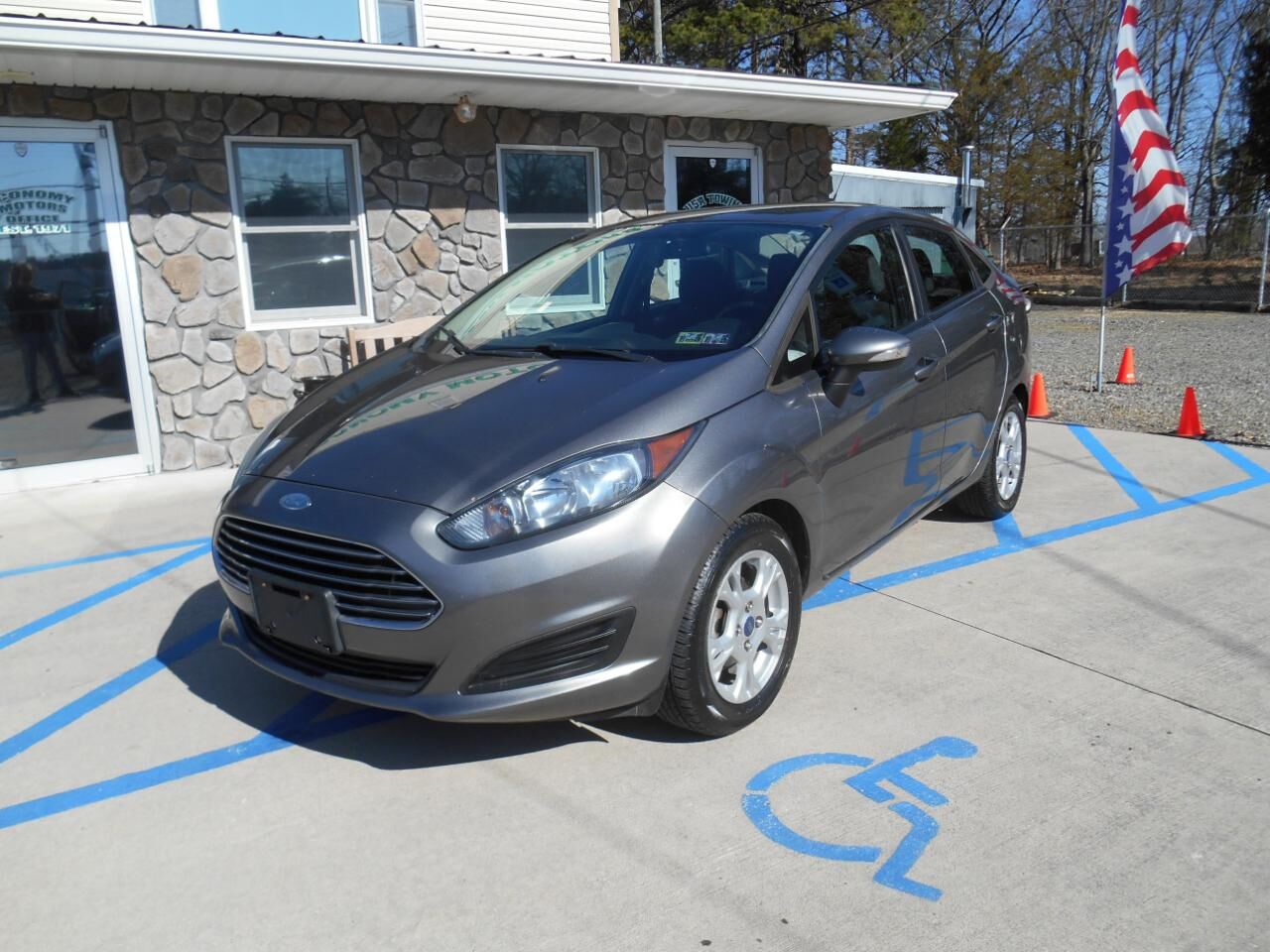 2014 FORD Fiesta