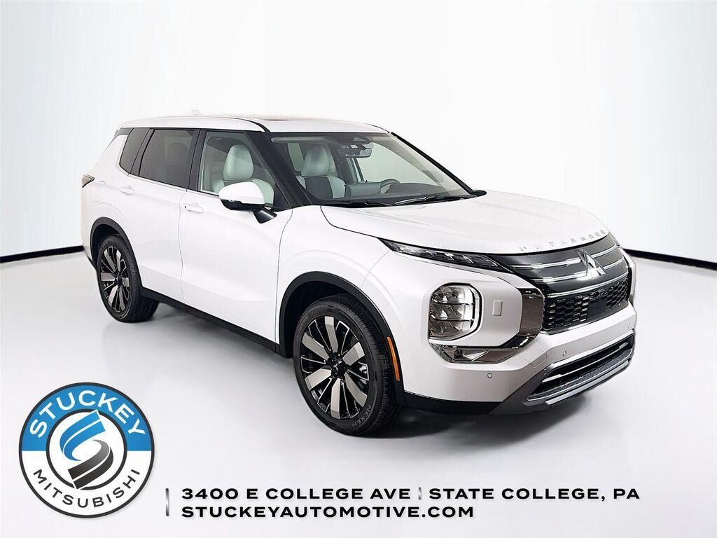 2026 MITSUBISHI Outlander