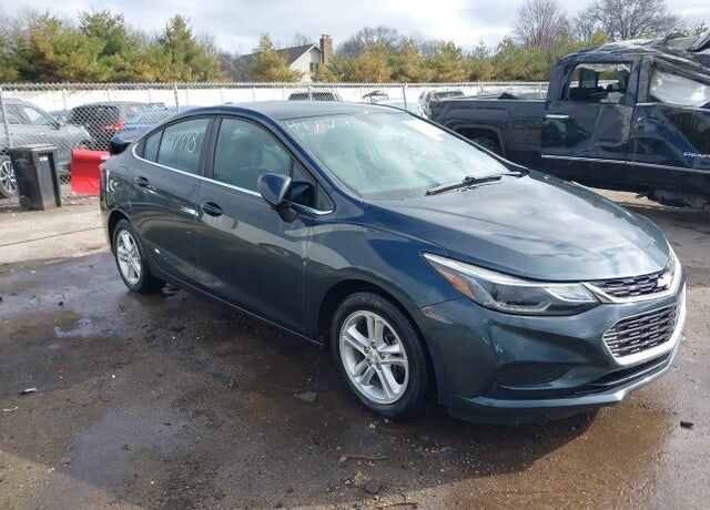 2018 CHEVROLET Cruze