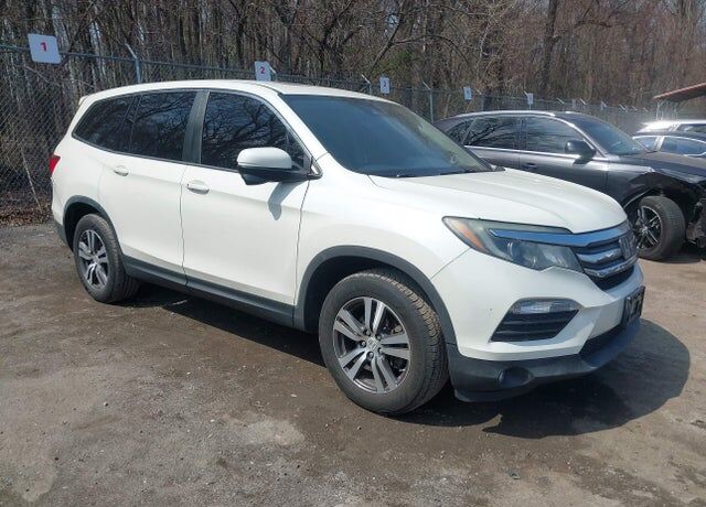 2017 HONDA Pilot