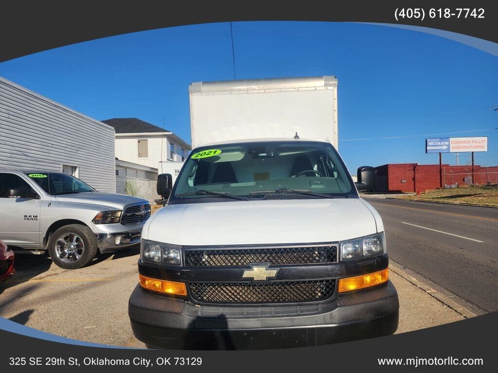 2021 CHEVROLET Express