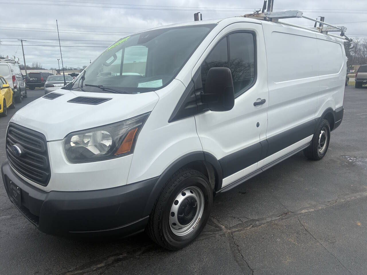 2017 FORD Transit