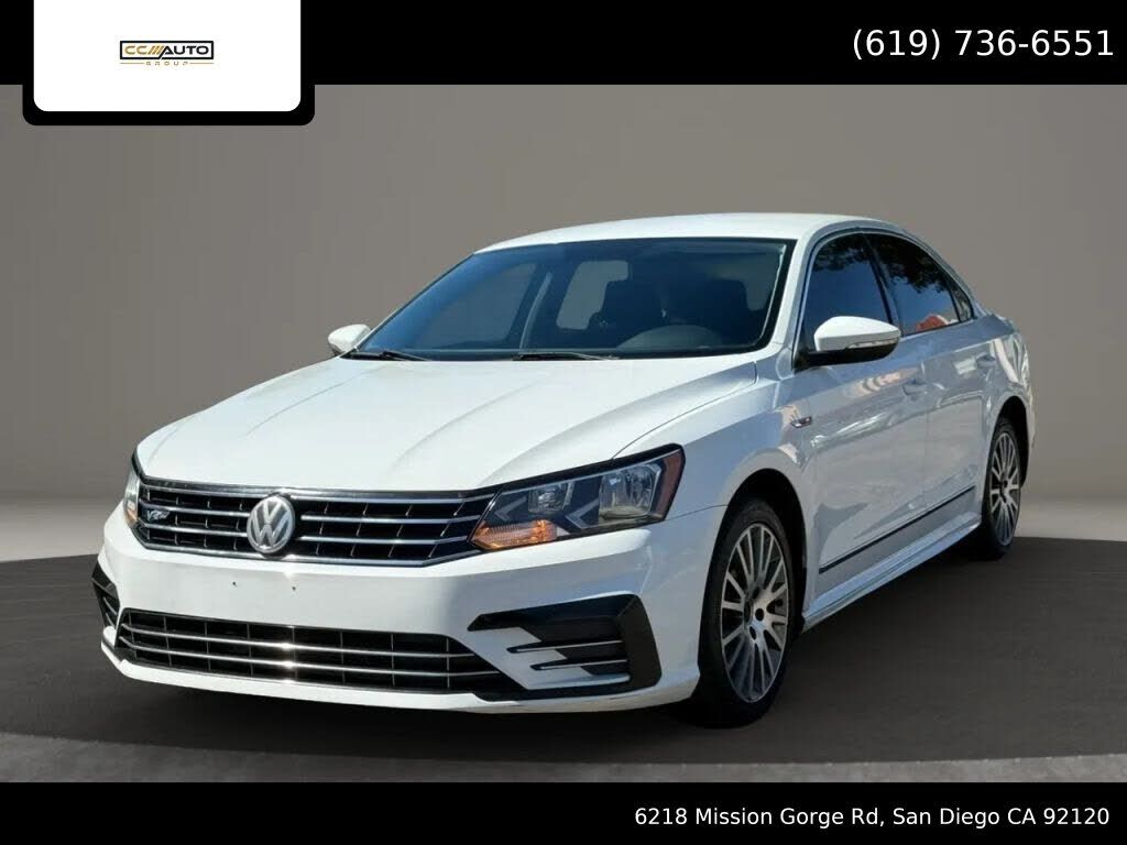 2017 VOLKSWAGEN Passat