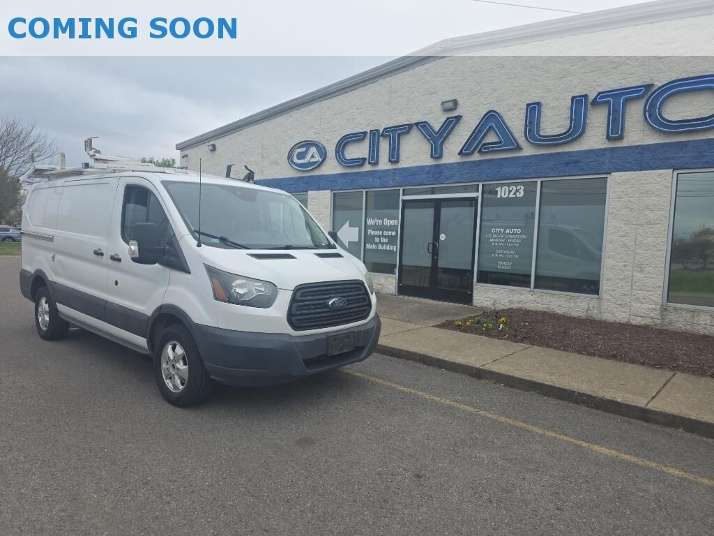 2017 FORD Transit