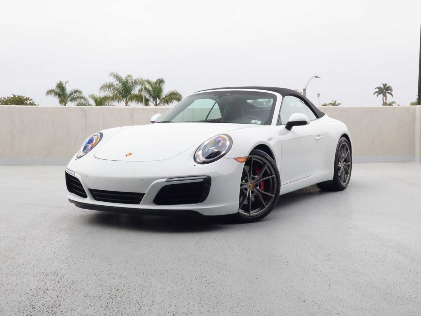 2017 PORSCHE 911