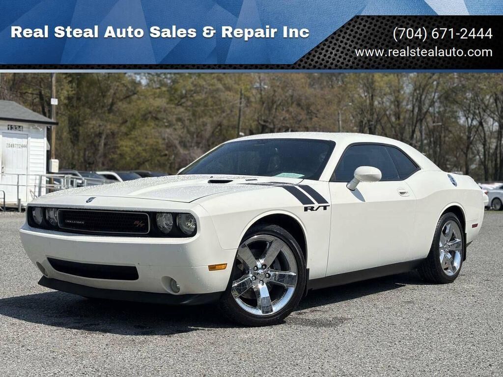 2010 DODGE Challenger