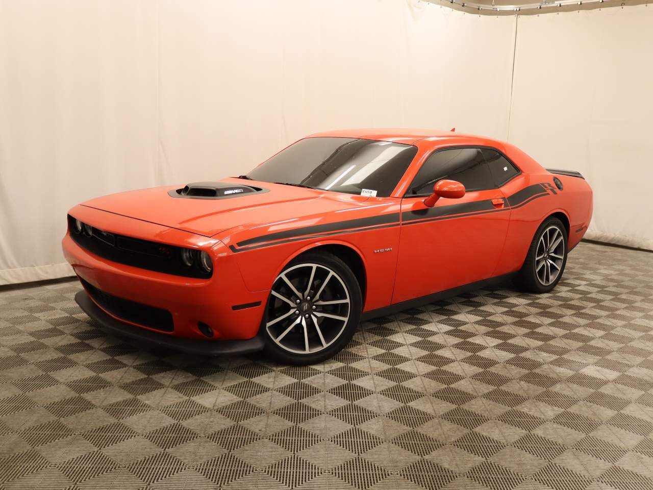 2020 DODGE Challenger