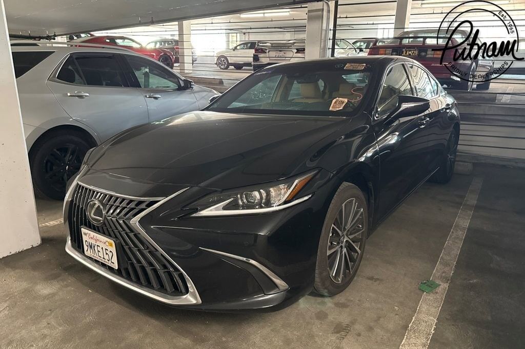 2024 LEXUS ES