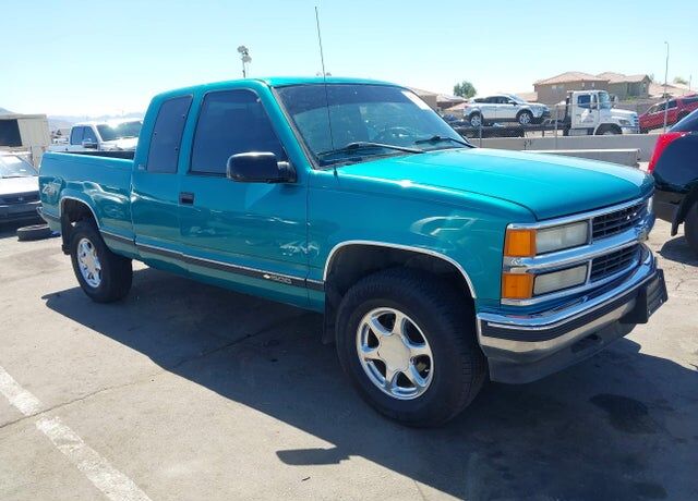 1996 CHEVROLET GMT-400