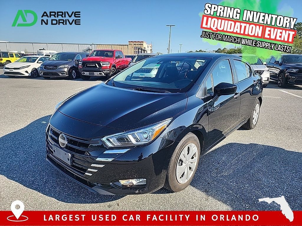 2024 NISSAN Versa