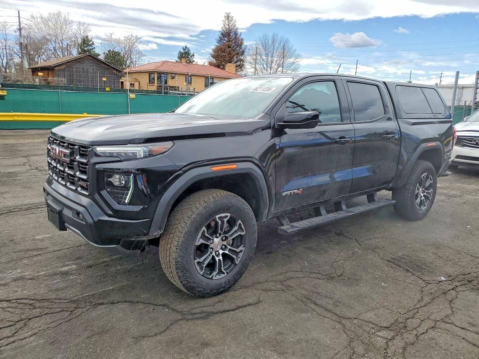 2023 GMC Canyon