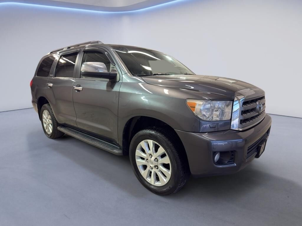 2015 TOYOTA Sequoia