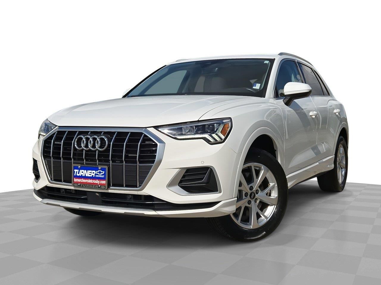2023 AUDI Q3