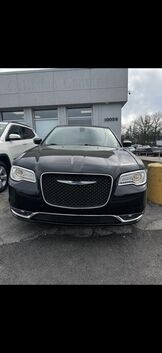 2017 CHRYSLER 300