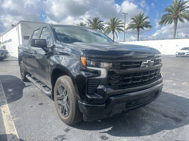 2024 CHEVROLET Silverado