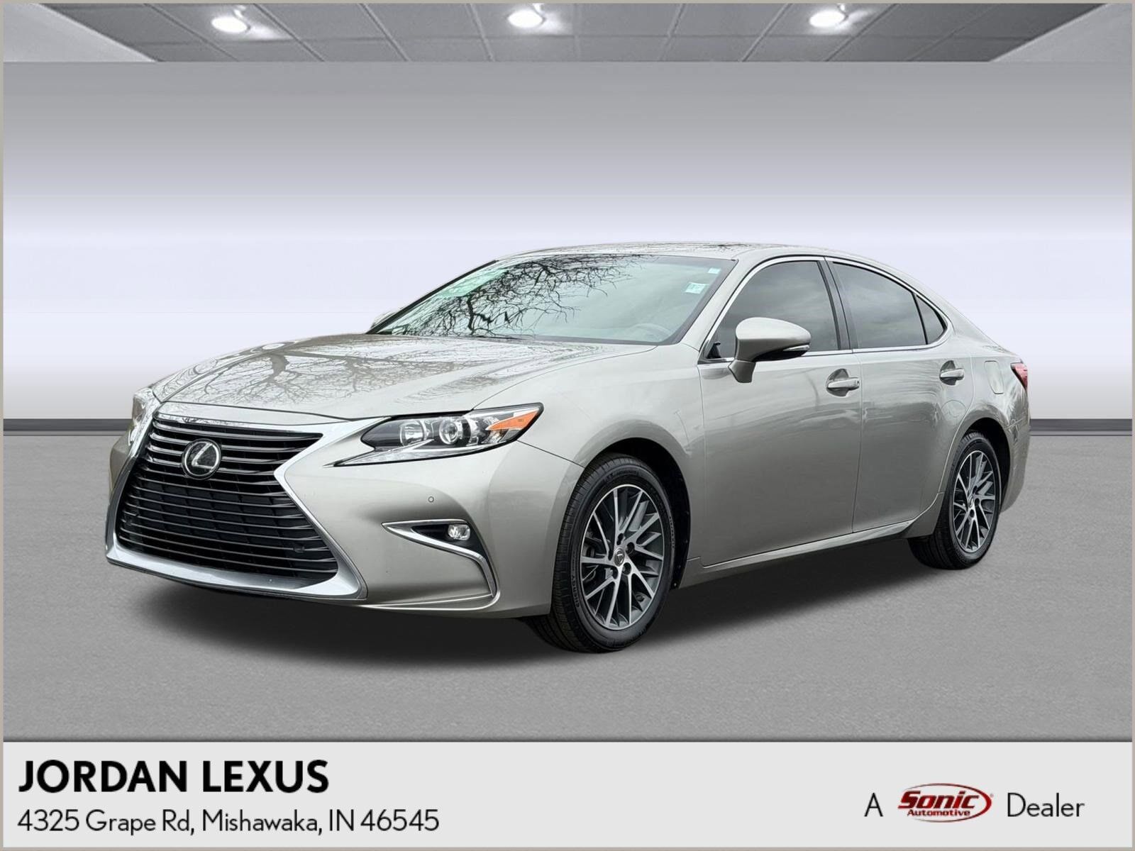 2017 LEXUS ES