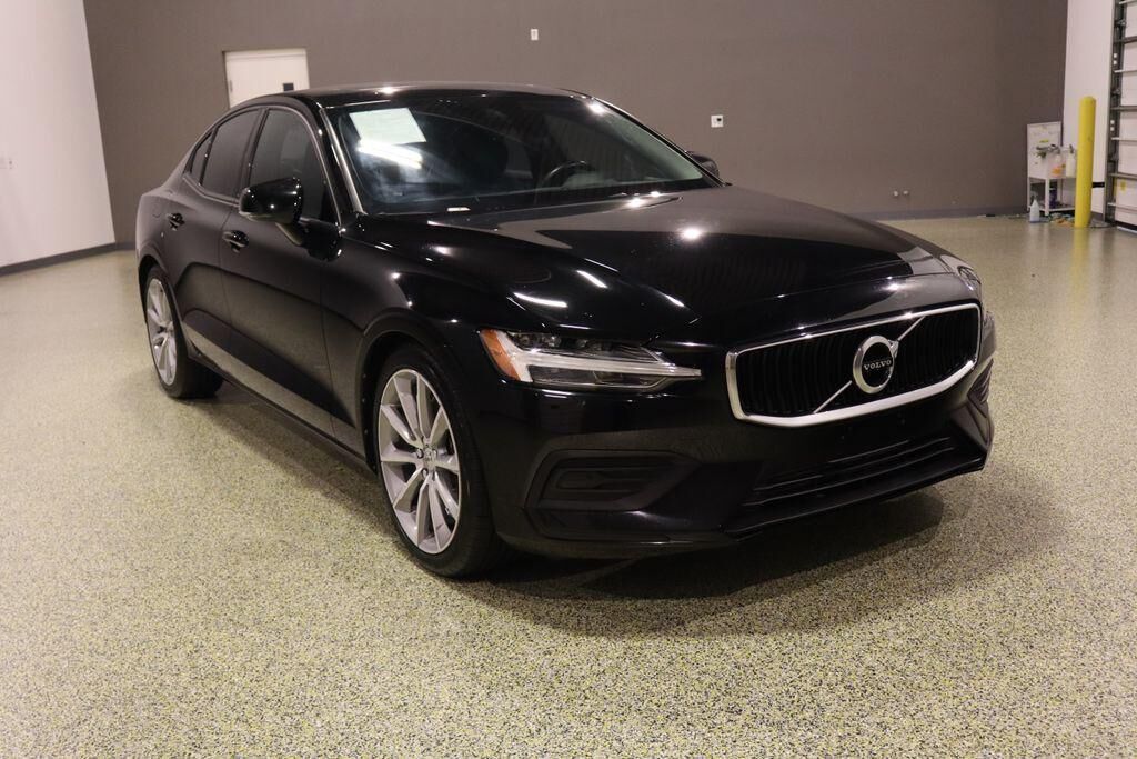 2020 VOLVO S60