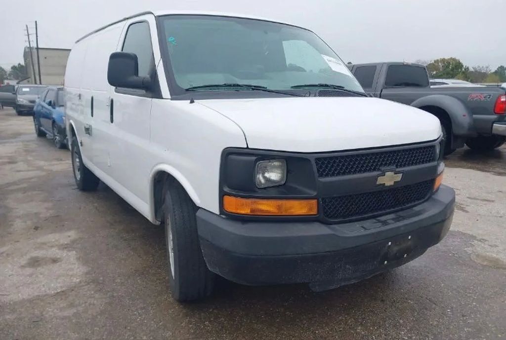 2014 CHEVROLET Express