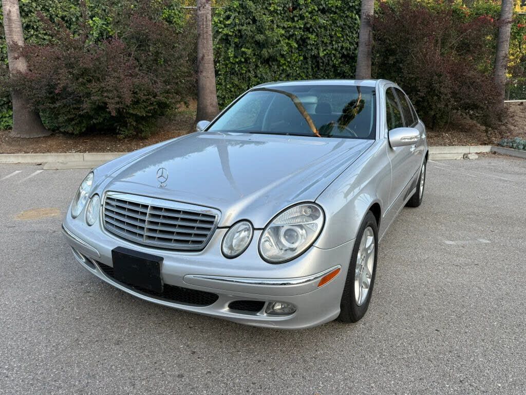 2005 MERCEDES-BENZ E-Class