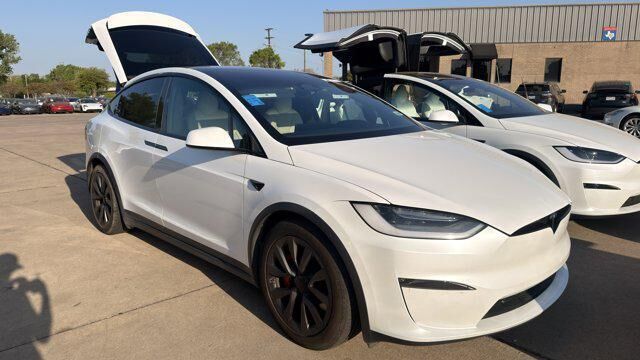 2024 TESLA Model X