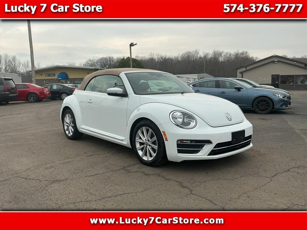 2017 VOLKSWAGEN Beetle