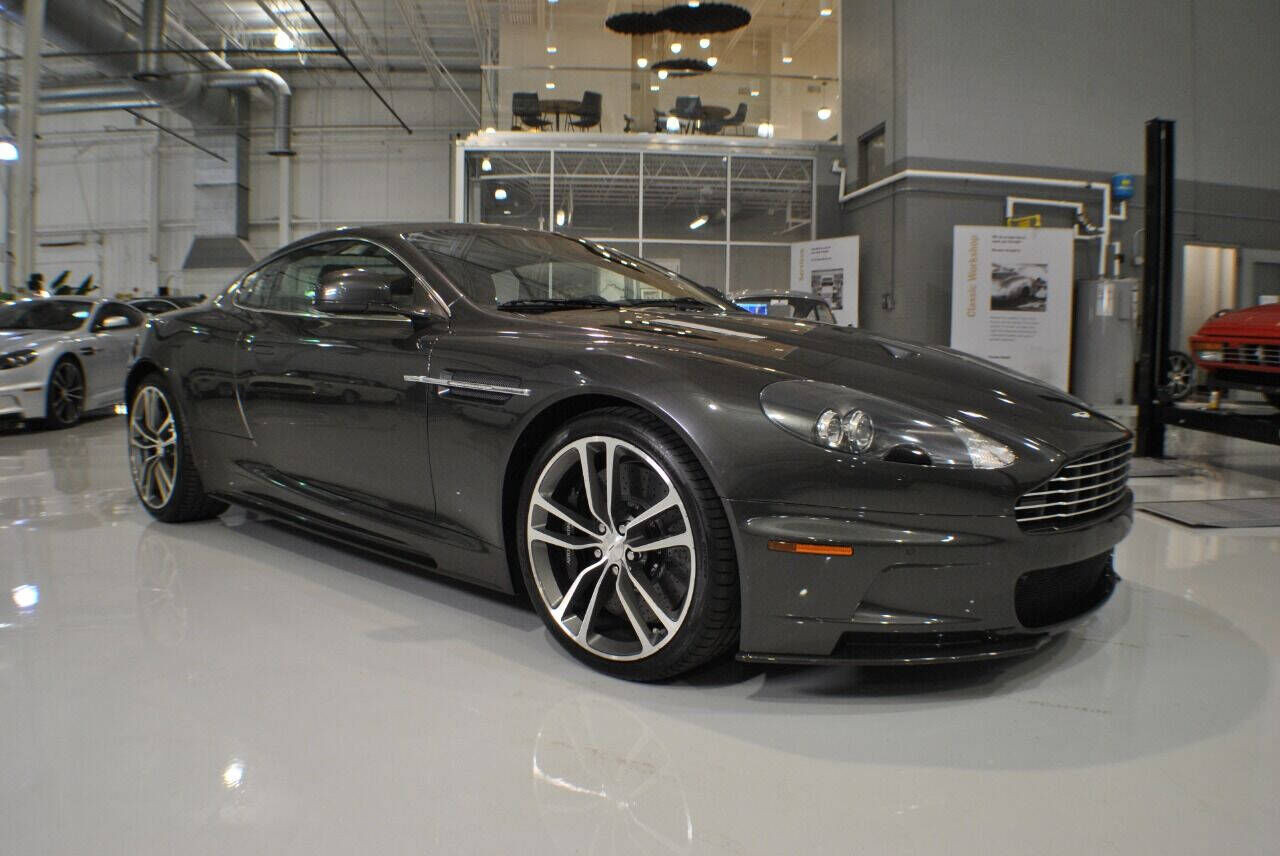 2011 ASTON MARTIN DBS