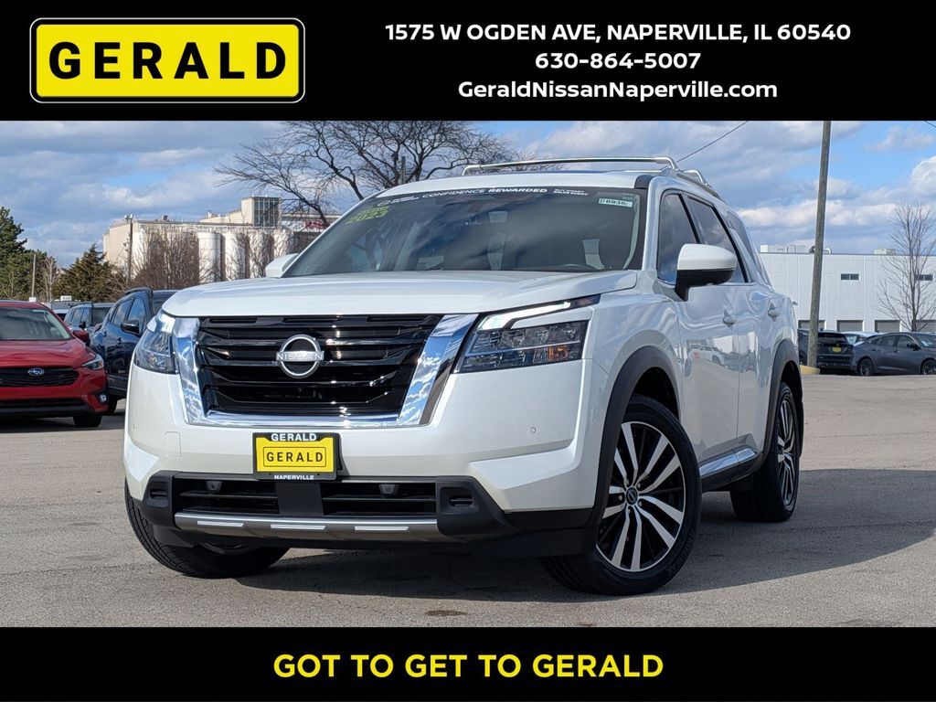 2023 NISSAN Pathfinder