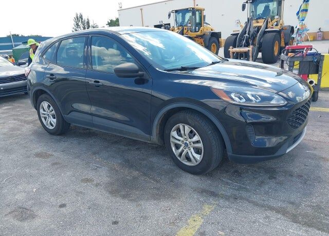 2021 FORD Escape