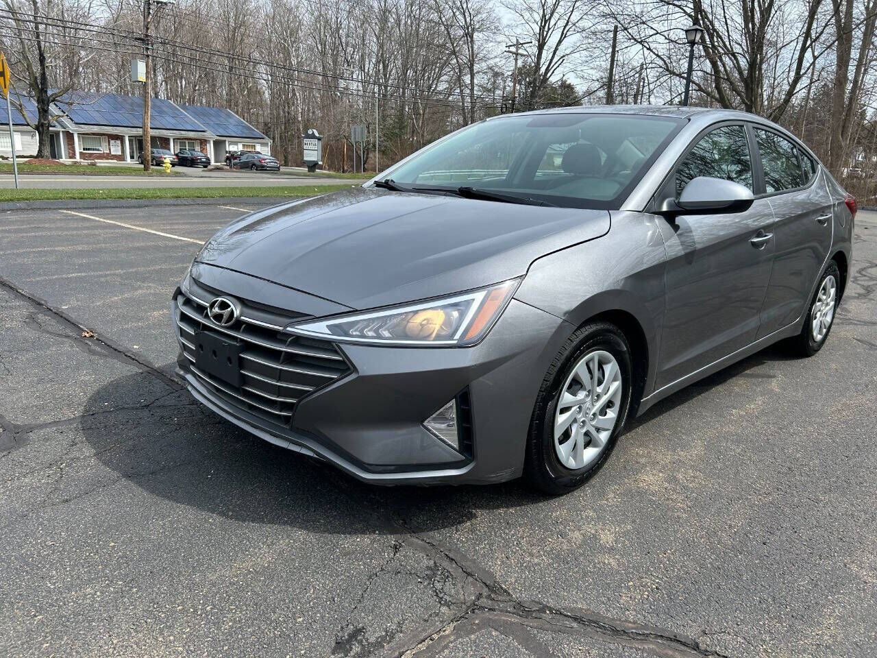 2019 HYUNDAI Elantra