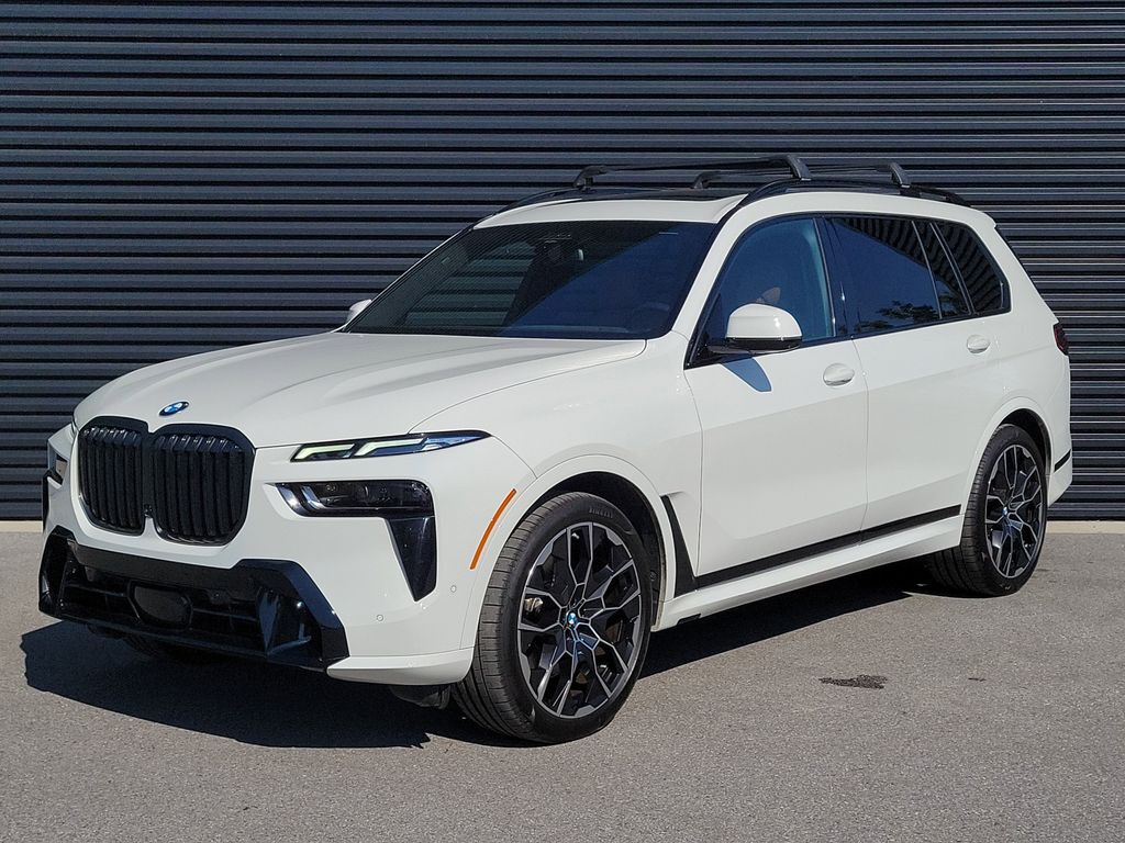2023 BMW X7