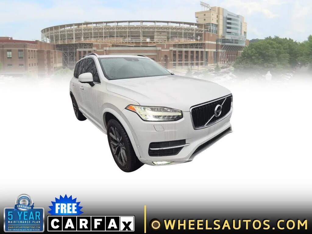 2017 VOLVO XC90