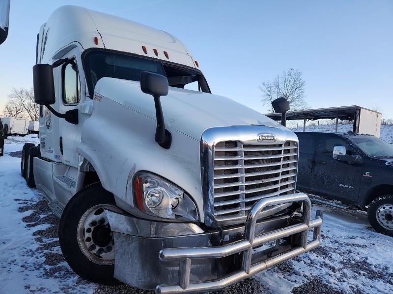 2018 FREIGHTLINER Cascadia