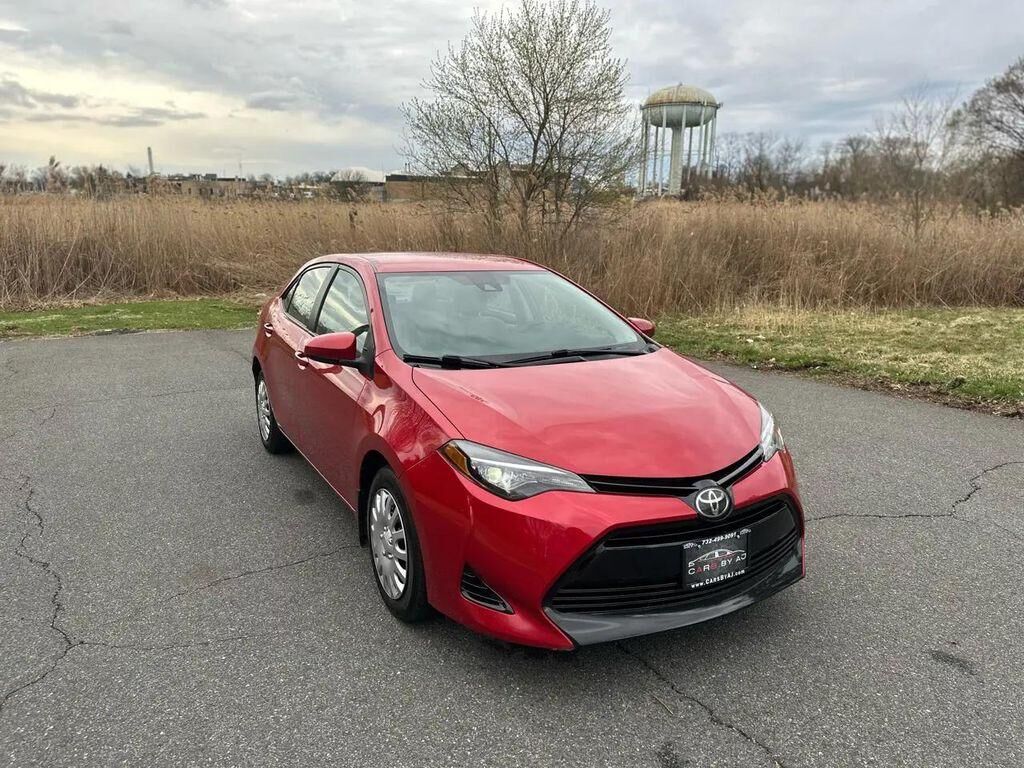 2017 TOYOTA Corolla
