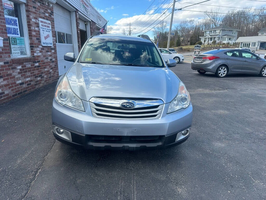 2012 SUBARU Outback
