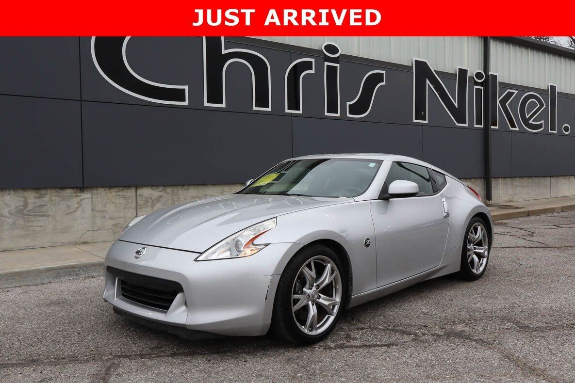 2012 NISSAN 370Z